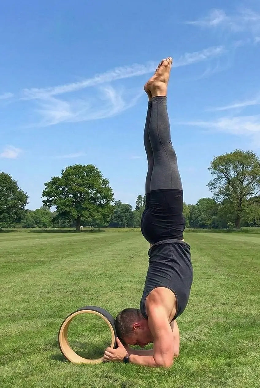 YoWhee Yoga Rad im Park Kopfstand - YoWhee.at Onlineshop